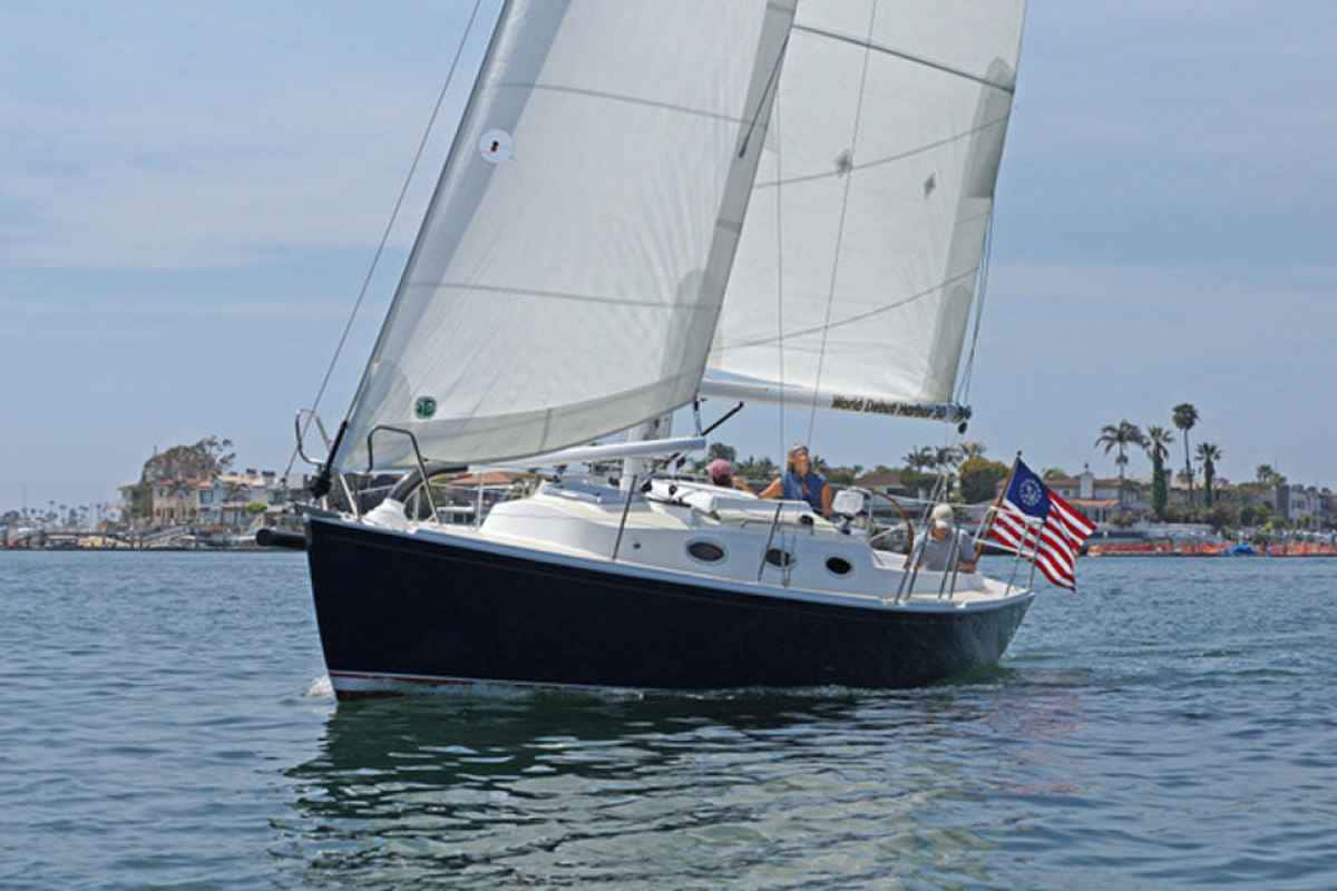 Harbor 30 Sailboat Review | Cruising World