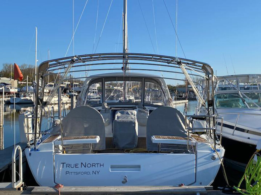 2018 Beneteau Oceanis 41.1 rear