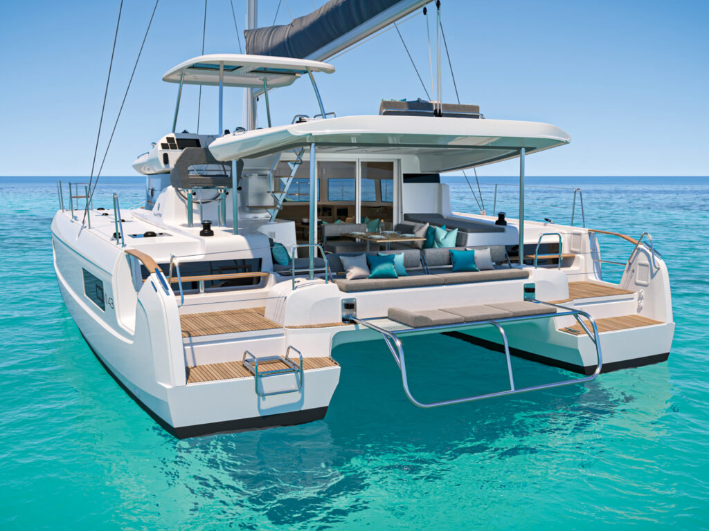 Lagoon 43 exterior