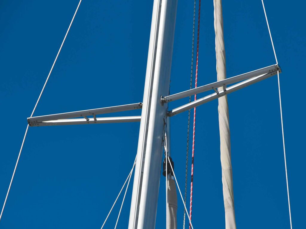 Sailboat mast