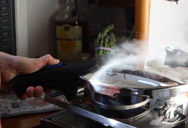 The Fissler’s pressure-release valve allows the cover to be easily removed and resealed so foods with different cooking times can be prepared in the same pot.