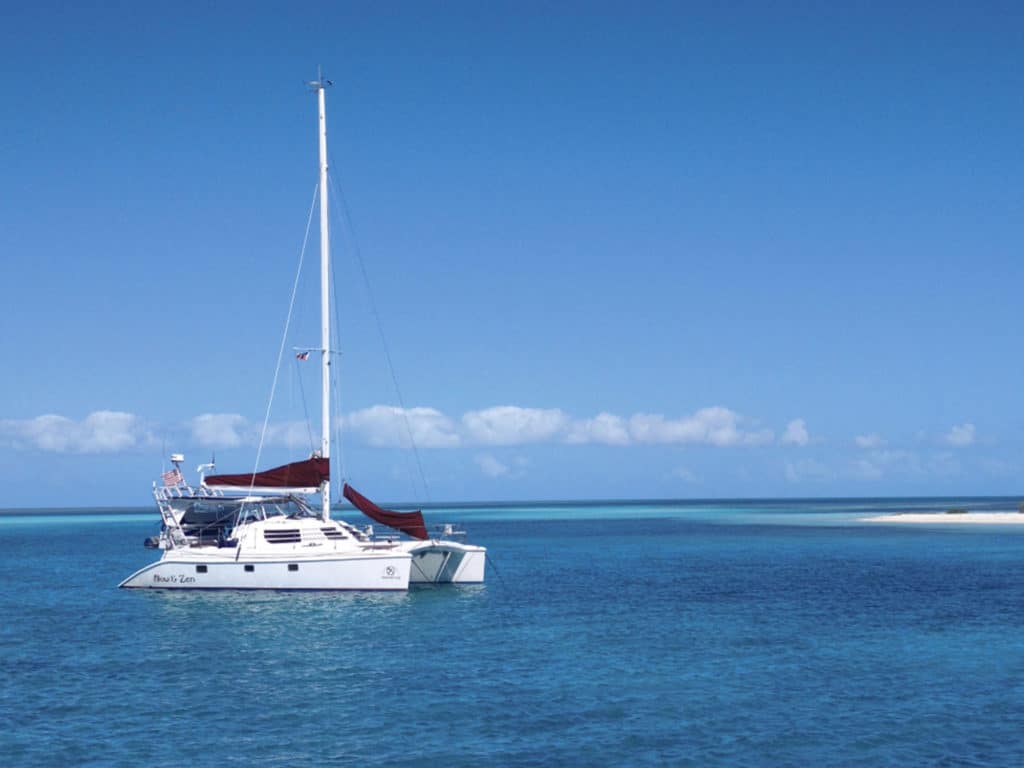 Manta catamaran