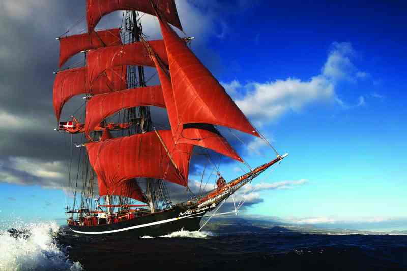 The 100-year-old brig Eye of the Wind gives guests a taste of life at sea as it once was spent.