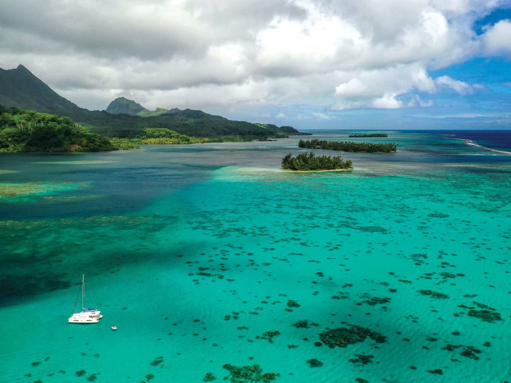 Sailing the Leeward Islands