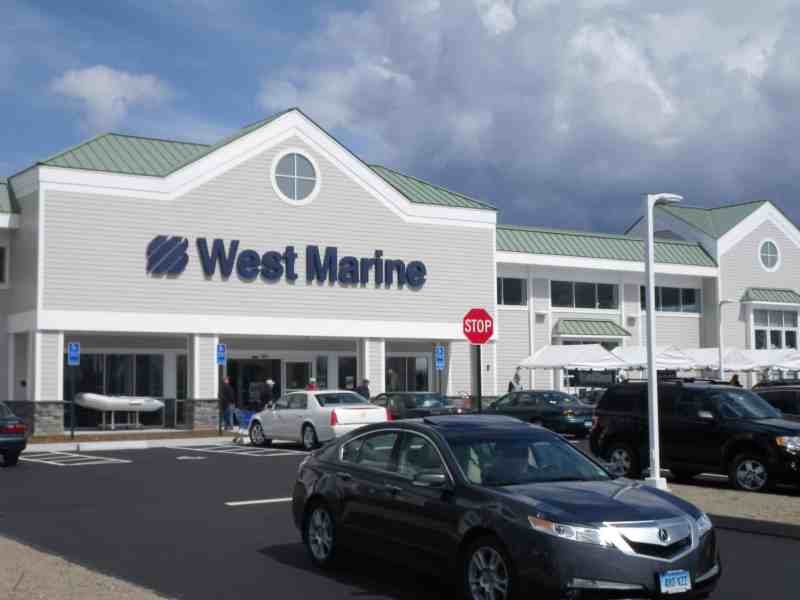 A new West Marine Store has opened it's doors to serve Long Island Sound boaters in the Old Saybrook and New London area.