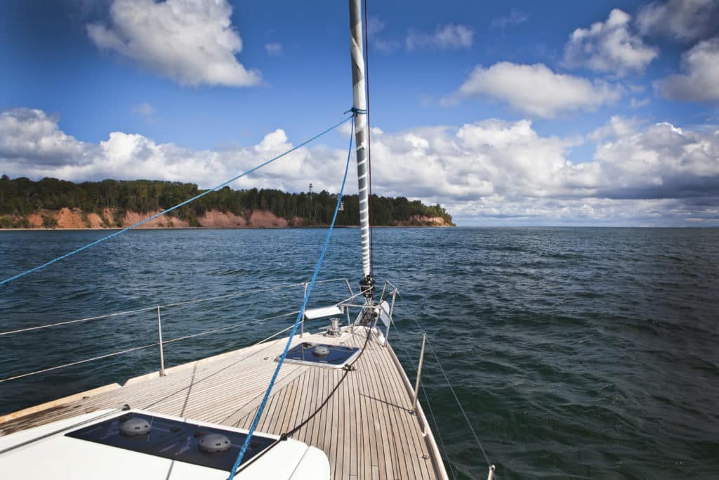 bareboat charter