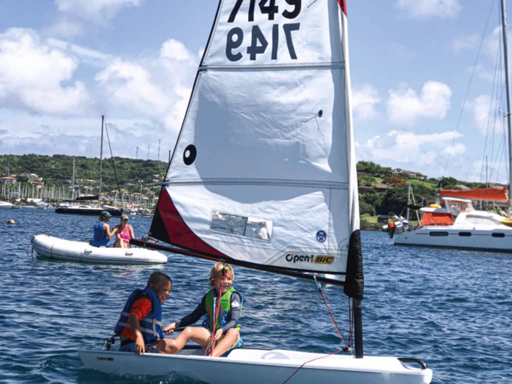 dinghy sailing