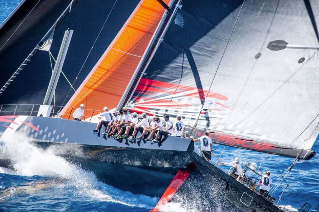 Supermaxi Comanche out sailing