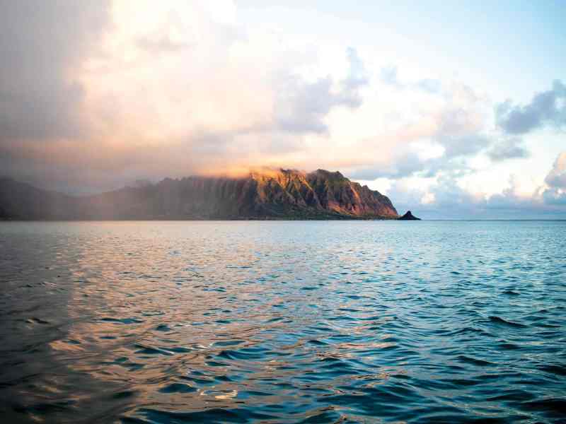 17-sandbar-squall_edit Oahu’s Ko’olau Range