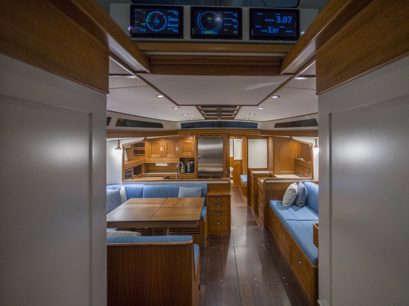 Cirrus stateroom