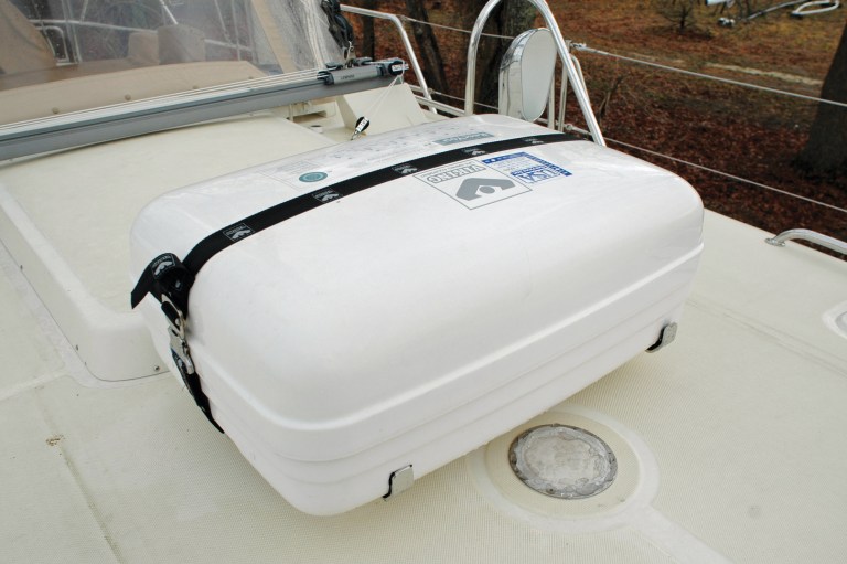 021505026A Lift raft maintenance