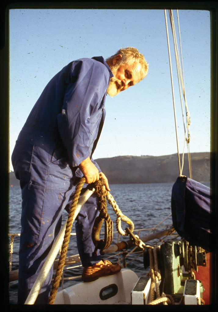 Rigging a boat for a storm